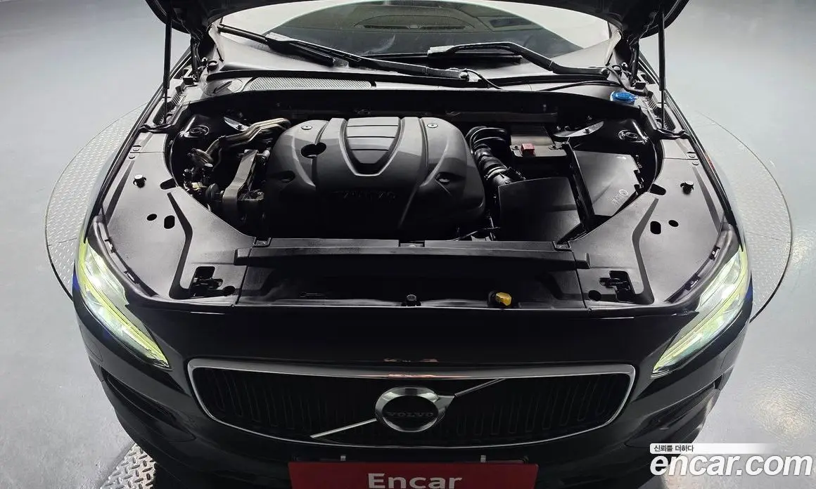 Volvo S90 2017 2.0 автомат (гидро), фото 6 Volvo S90 2017 2.0 автомат (гидро), фото 6