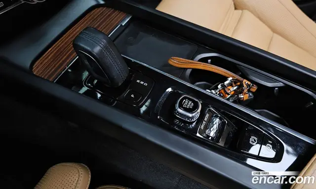 Volvo V60 2021 2.0 автомат (гидро), миниатюра 12