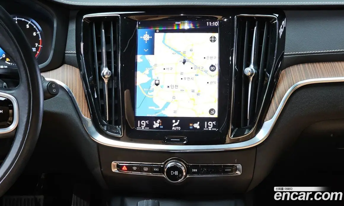 Volvo V60 2021 2.0 автомат (гидро), фото 19 Volvo V60 2021 2.0 автомат (гидро), фото 19