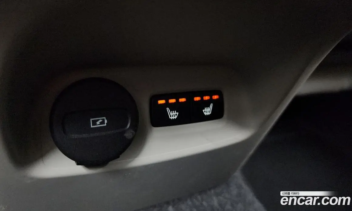 Volvo XC40 2024 2.0 автомат (гидро), фото 25 Volvo XC40 2024 2.0 автомат (гидро), фото 25