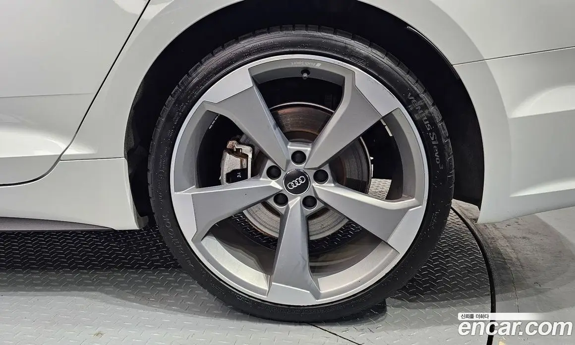Audi A5 2019 2.0 автомат (гидро), фото 7 Audi A5 2019 2.0 автомат (гидро), фото 7