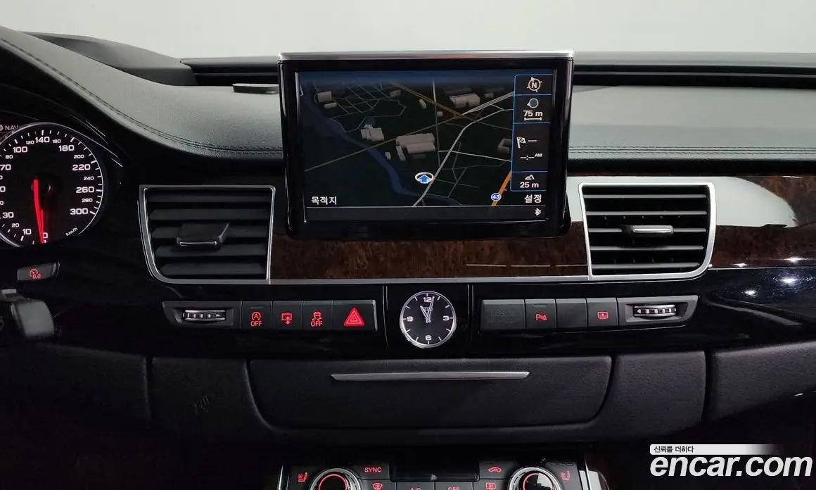 Audi A8 2014 3.0 автомат (гидро), фото 13 Audi A8 2014 3.0 автомат (гидро), фото 13
