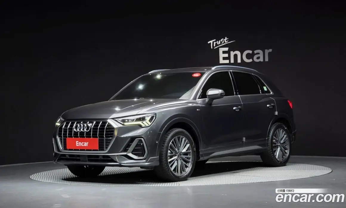 Audi Q3 2022 2.0 автомат (гидро), фото 1 Audi Q3 2022 2.0 автомат (гидро), фото 1