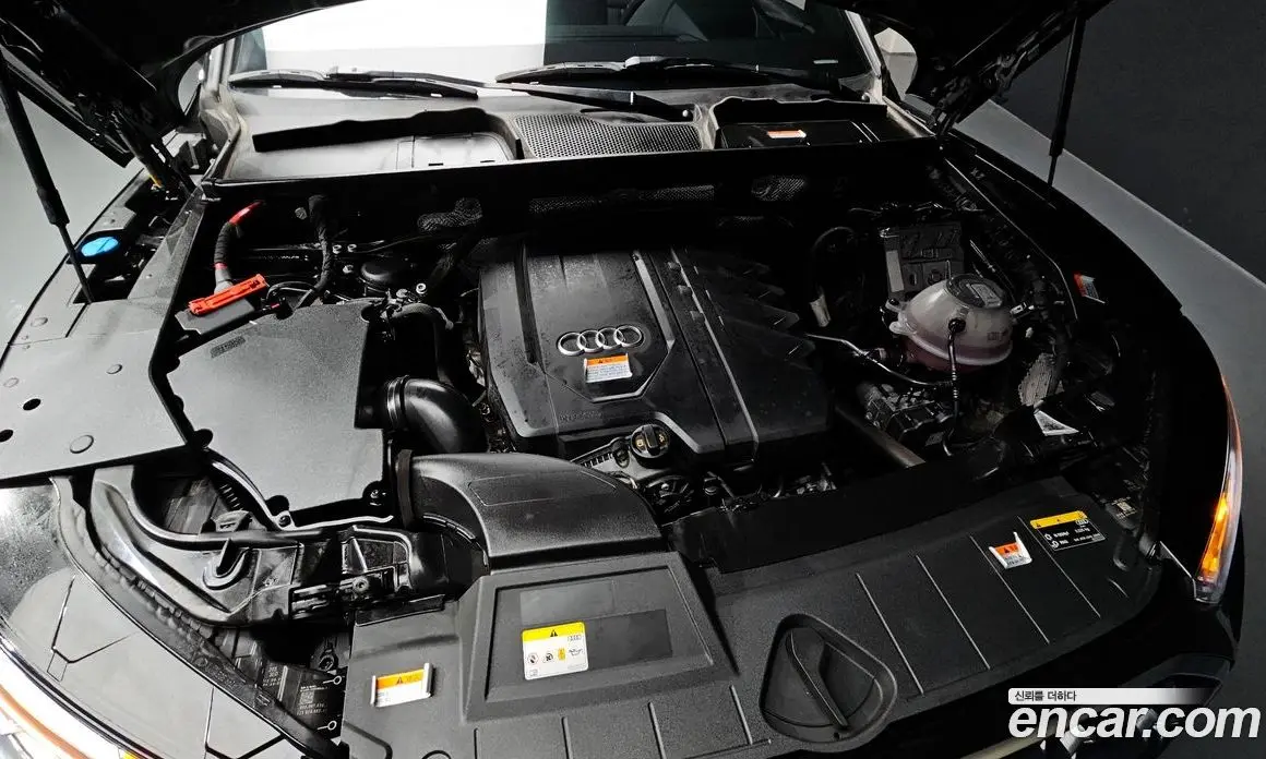 Audi Q5 2021 2.0 автомат (гидро), фото 6