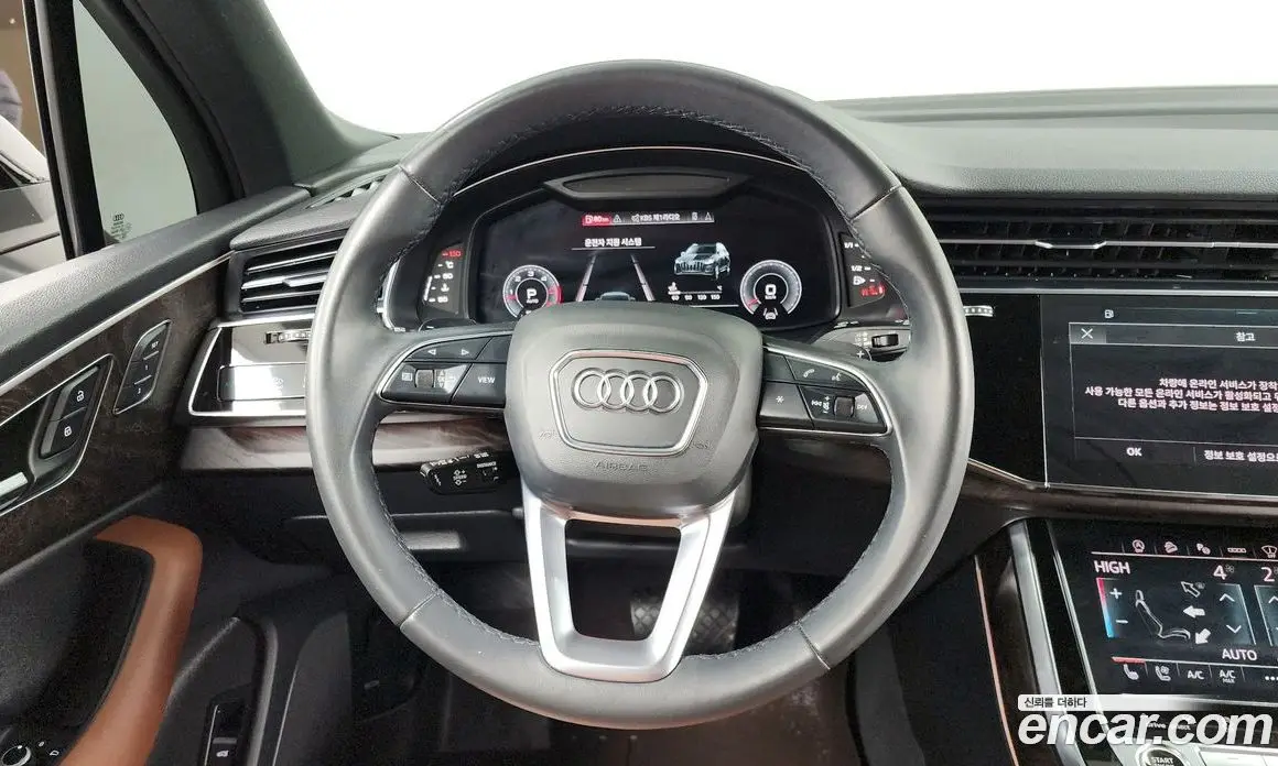Audi Q7 2022 3.0 автомат (гидро), фото 13