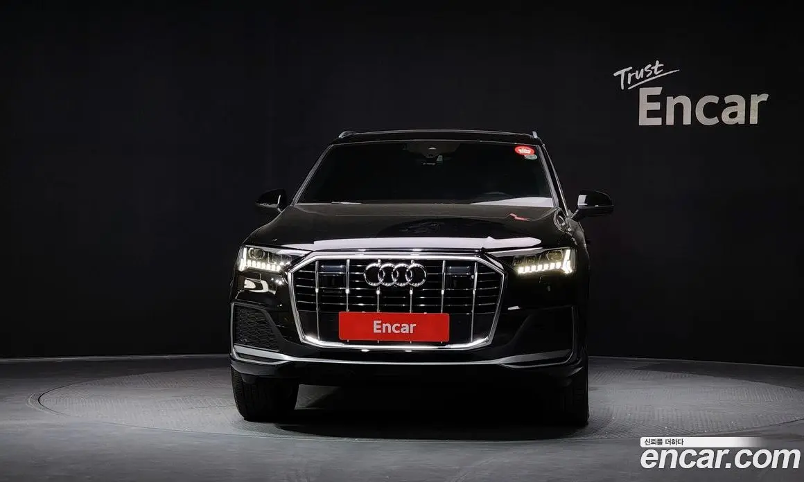 Audi Q7 2022 3.0 автомат (гидро), фото 3