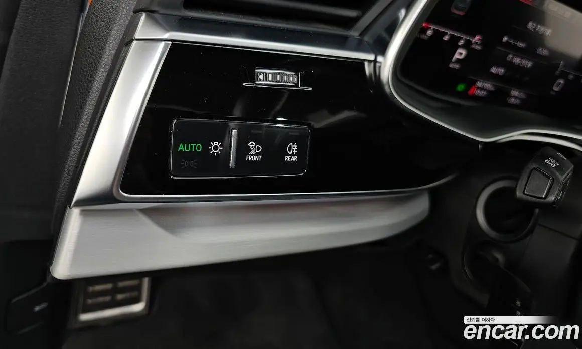 Audi Q8 2021 3.0 автомат (гидро), фото 26 Audi Q8 2021 3.0 автомат (гидро), фото 26