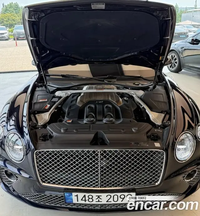 Bentley Continental 2021 4.0 автомат (гидро), миниатюра 12