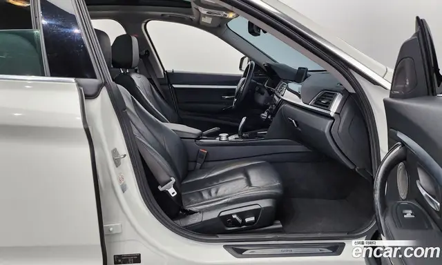 BMW 3 серия 2018 2.0 автомат (гидро), миниатюра 11