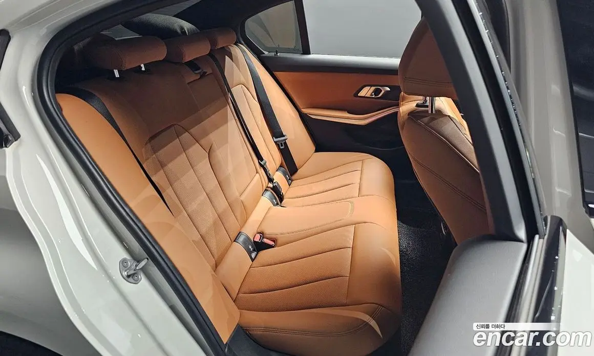 BMW 3 серия 2023 2.0 автомат (гидро), фото 17