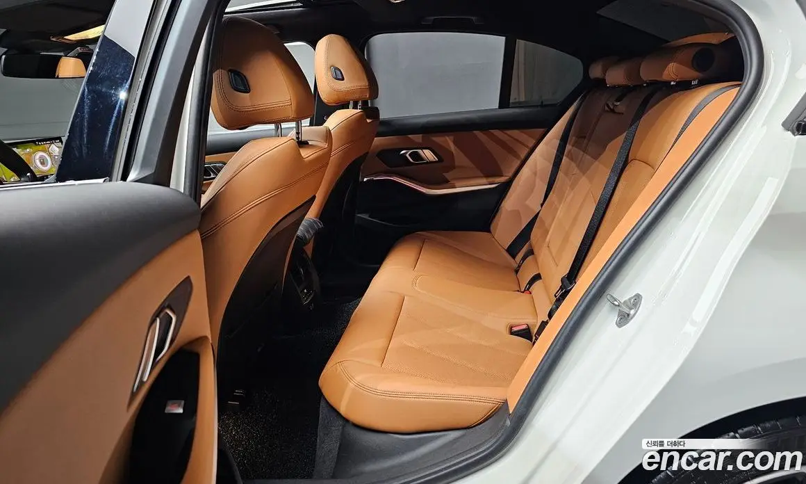 BMW 3 серия 2023 2.0 автомат (гидро), фото 18