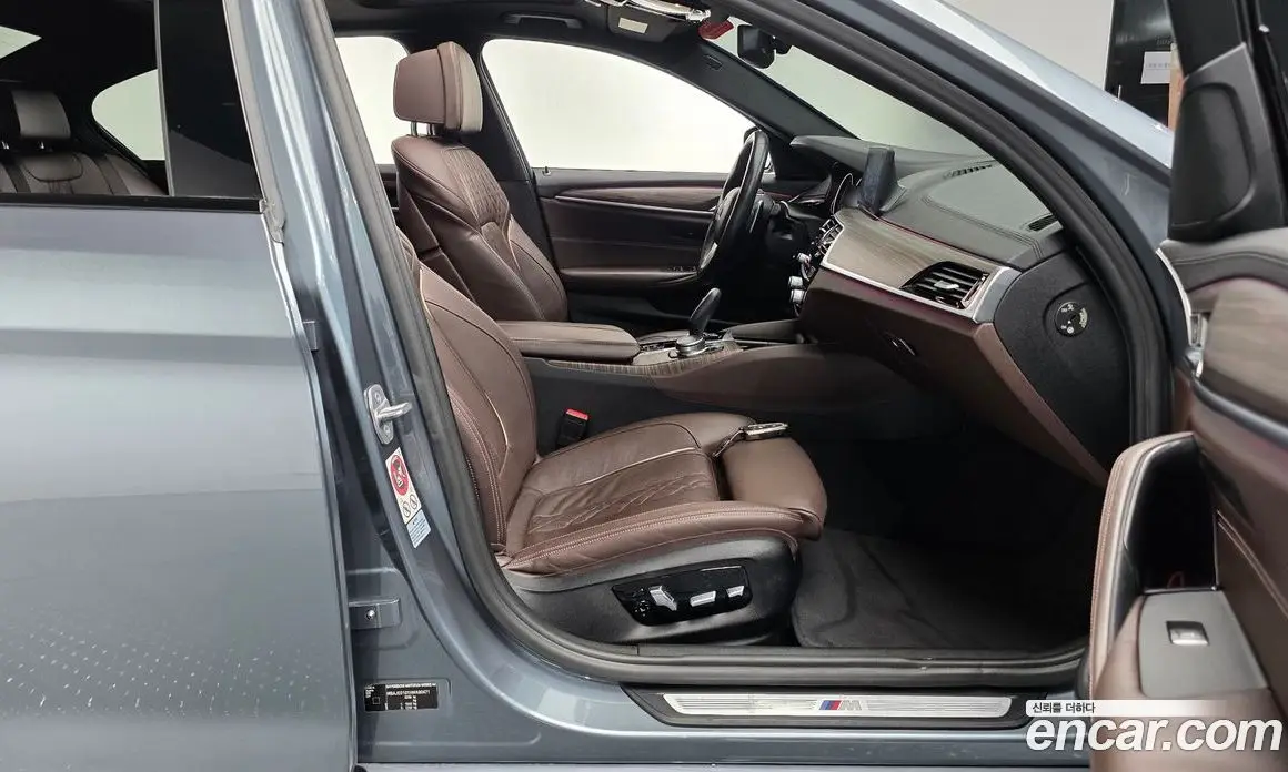 BMW 5 серия 2017 2.0 автомат (гидро), фото 15 BMW 5 серия 2017 2.0 автомат (гидро), фото 15