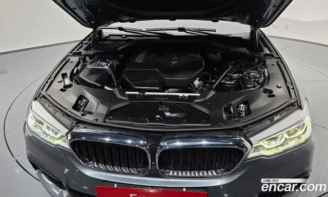 BMW 5 серия 2017 2.0 автомат (гидро), миниатюра 5 BMW 5 серия 2017 2.0 автомат (гидро), миниатюра 5