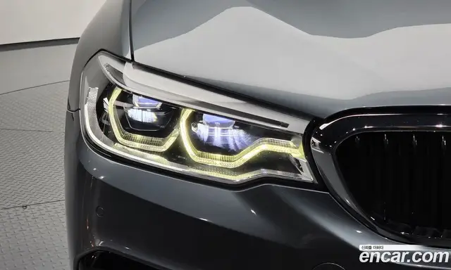 BMW 5 серия 2017 2.0 автомат (гидро), миниатюра 7 BMW 5 серия 2017 2.0 автомат (гидро), миниатюра 7