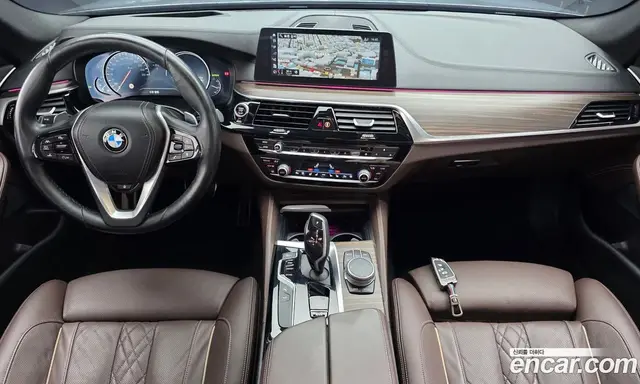 BMW 5 серия 2017 2.0 автомат (гидро), миниатюра 9 BMW 5 серия 2017 2.0 автомат (гидро), миниатюра 9