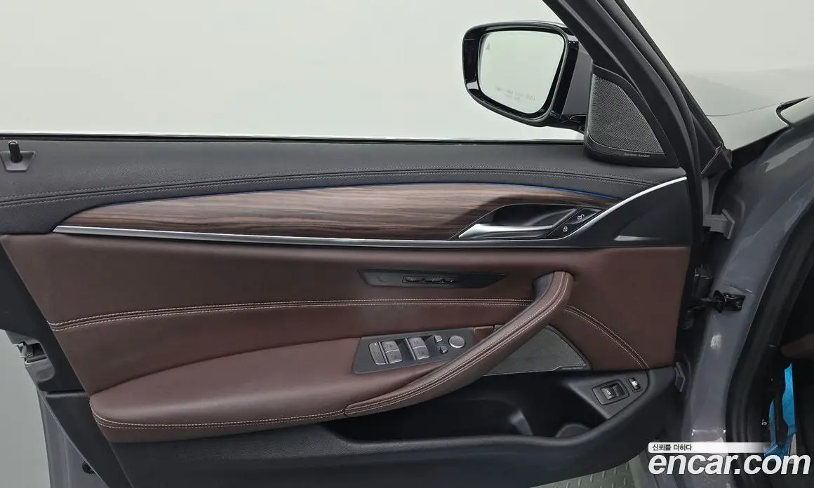 BMW 5 серия 2020 2.0 автомат (гидро), фото 14