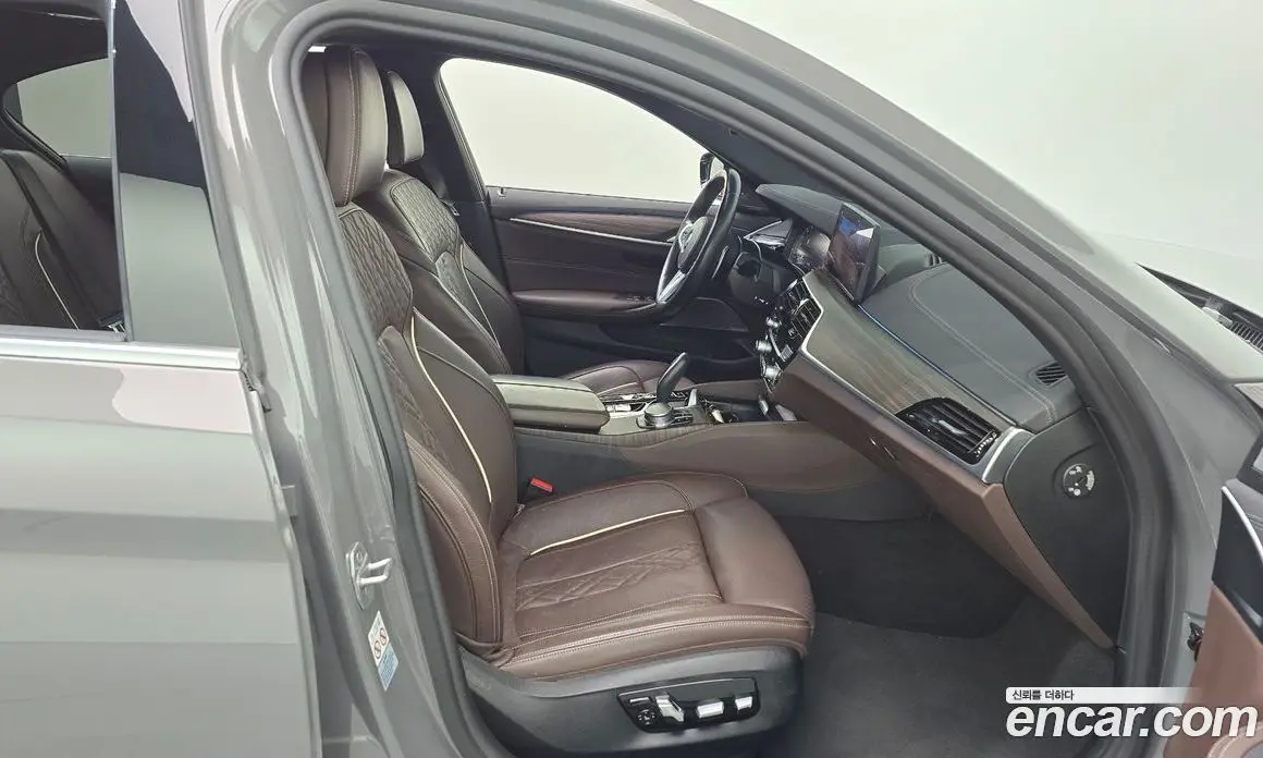 BMW 5 серия 2020 2.0 автомат (гидро), фото 16
