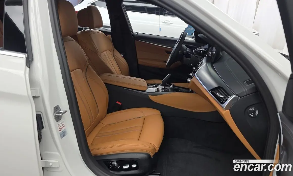 BMW 5 серия 2023 2.0 автомат (гидро), фото 16