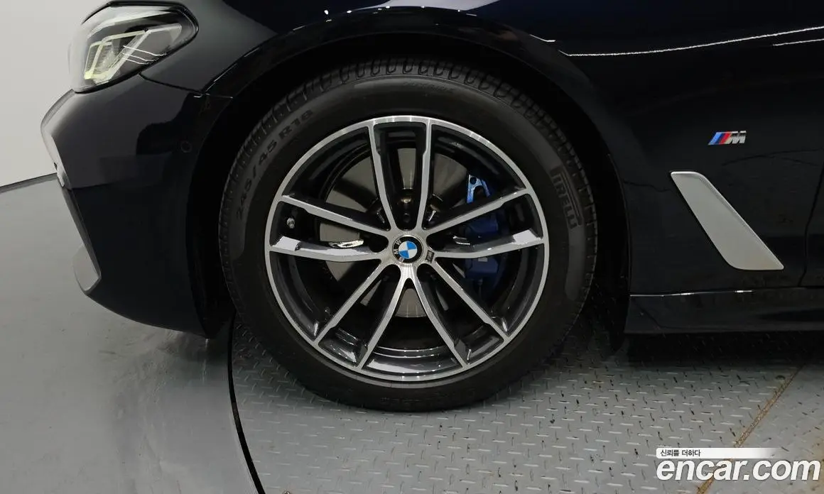 BMW 5 серия 2023 2.0 автомат (гидро), фото 5 BMW 5 серия 2023 2.0 автомат (гидро), фото 5