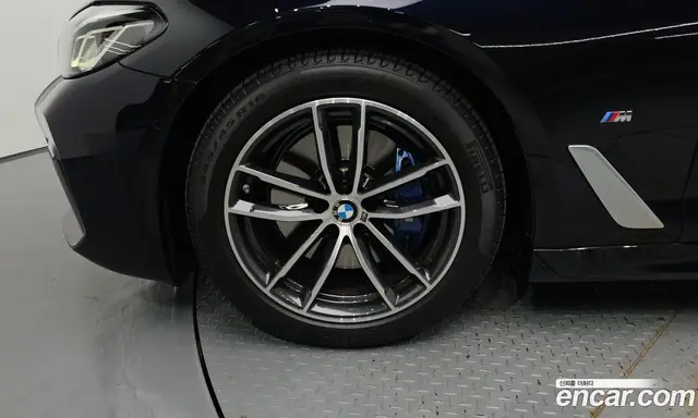 BMW 5 серия 2023 2.0 автомат (гидро), миниатюра 5 BMW 5 серия 2023 2.0 автомат (гидро), миниатюра 5