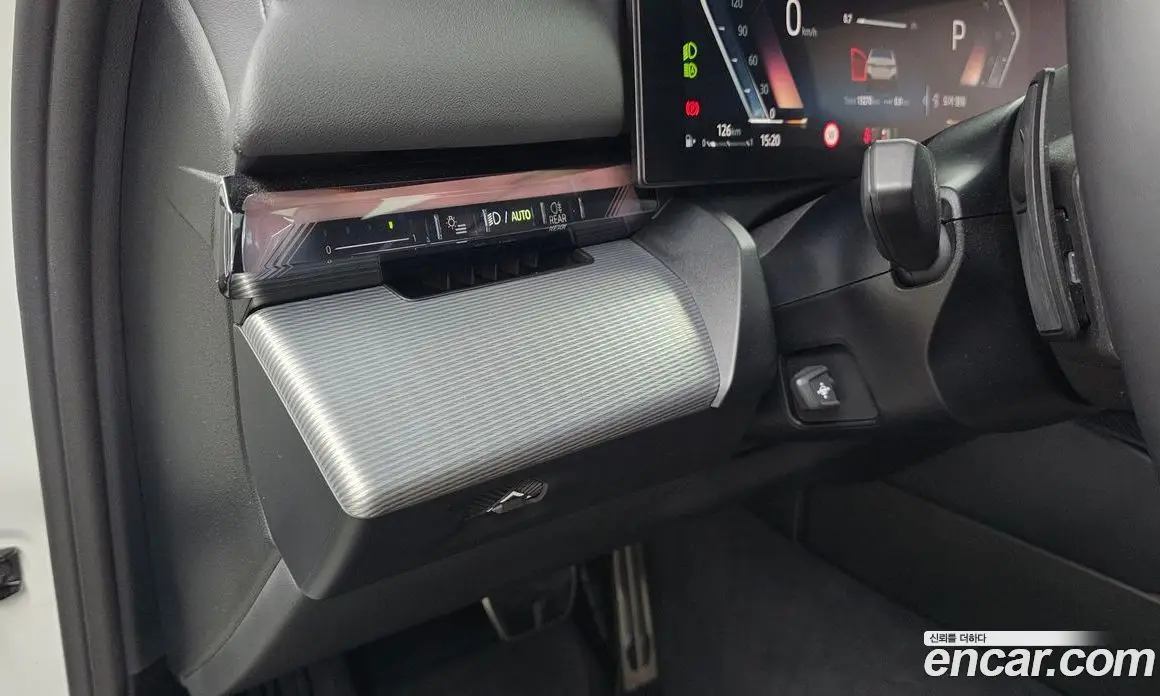 BMW 5 серия 2025 2.0 автомат (гидро), фото 24