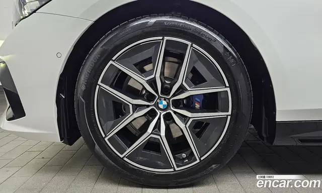 BMW 5 серия 2025 2.0 автомат (гидро), миниатюра 5