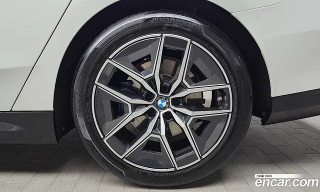 BMW 5 серия 2025 2.0 автомат (гидро), миниатюра 7