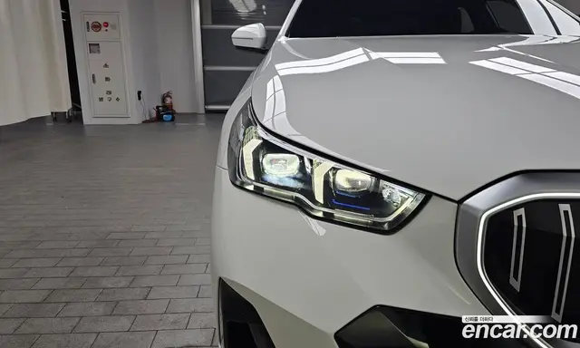 BMW 5 серия 2025 2.0 автомат (гидро), миниатюра 8