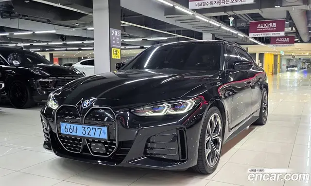BMW i4, 2023, 40 573 км