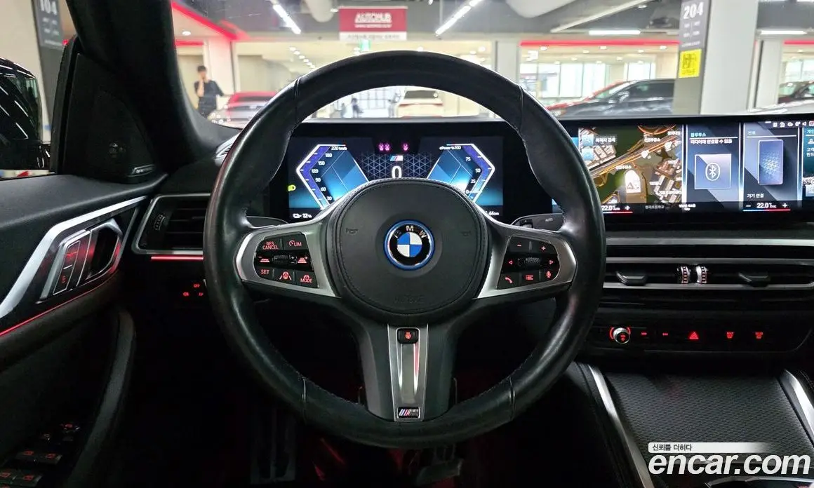 BMW i4 2023 автомат (гидро), фото 12