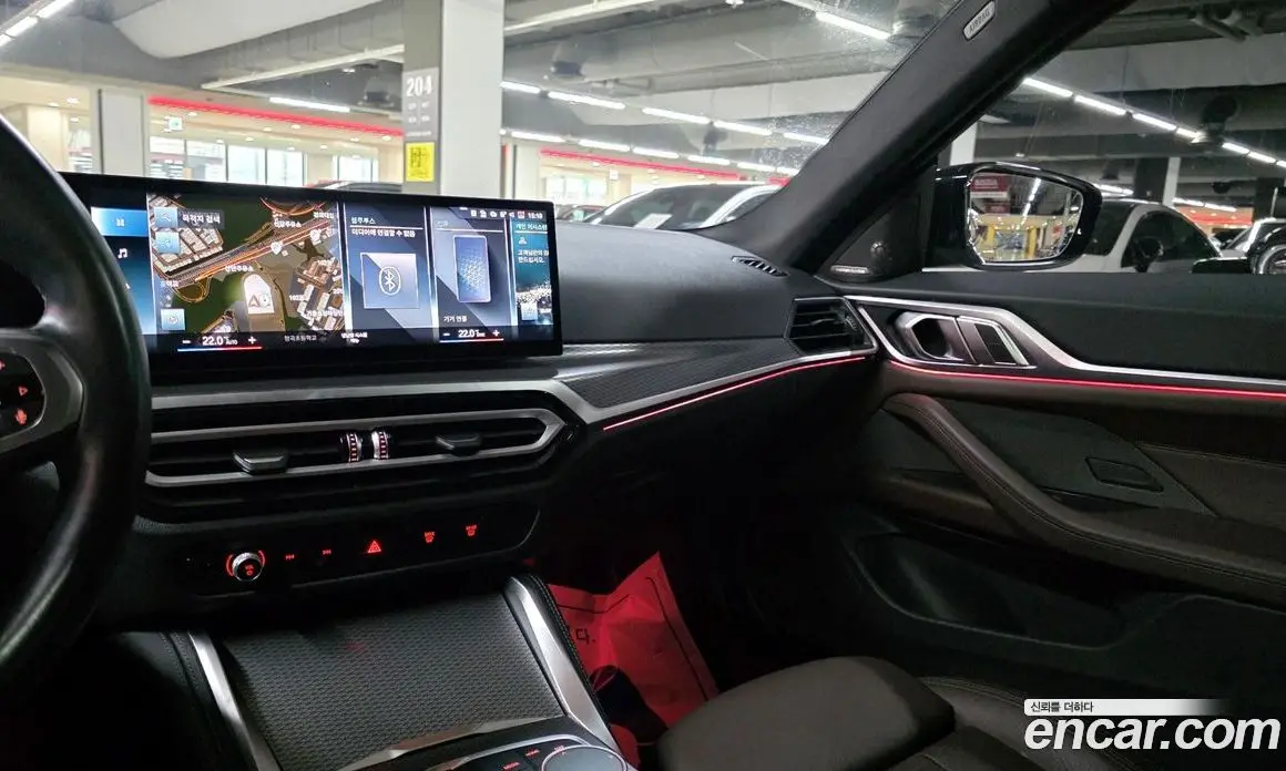 BMW i4 2023 автомат (гидро), фото 13