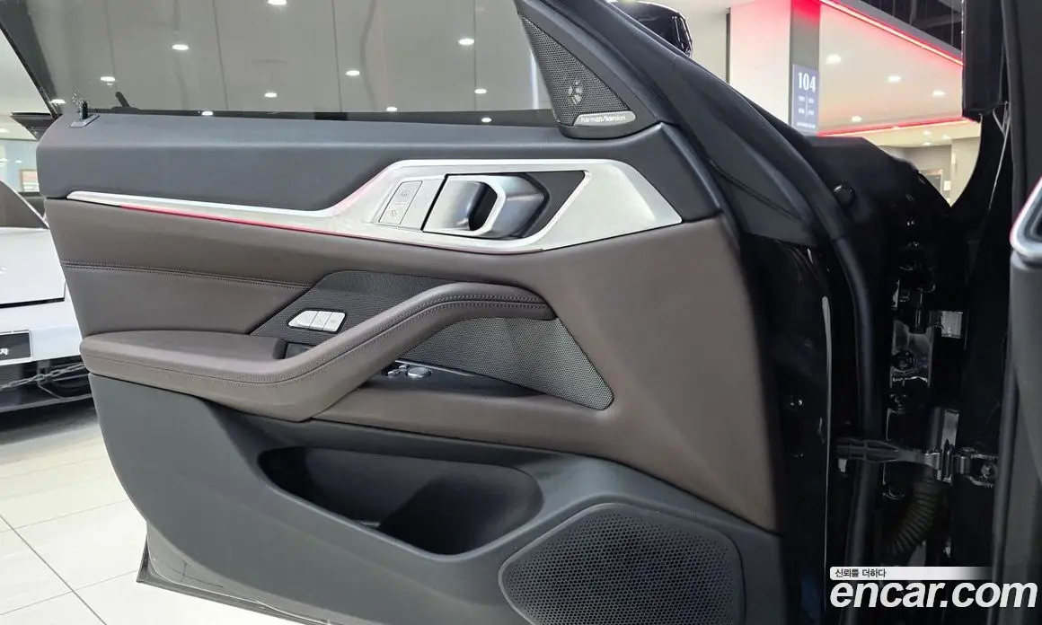 BMW i4 2023 автомат (гидро), фото 19