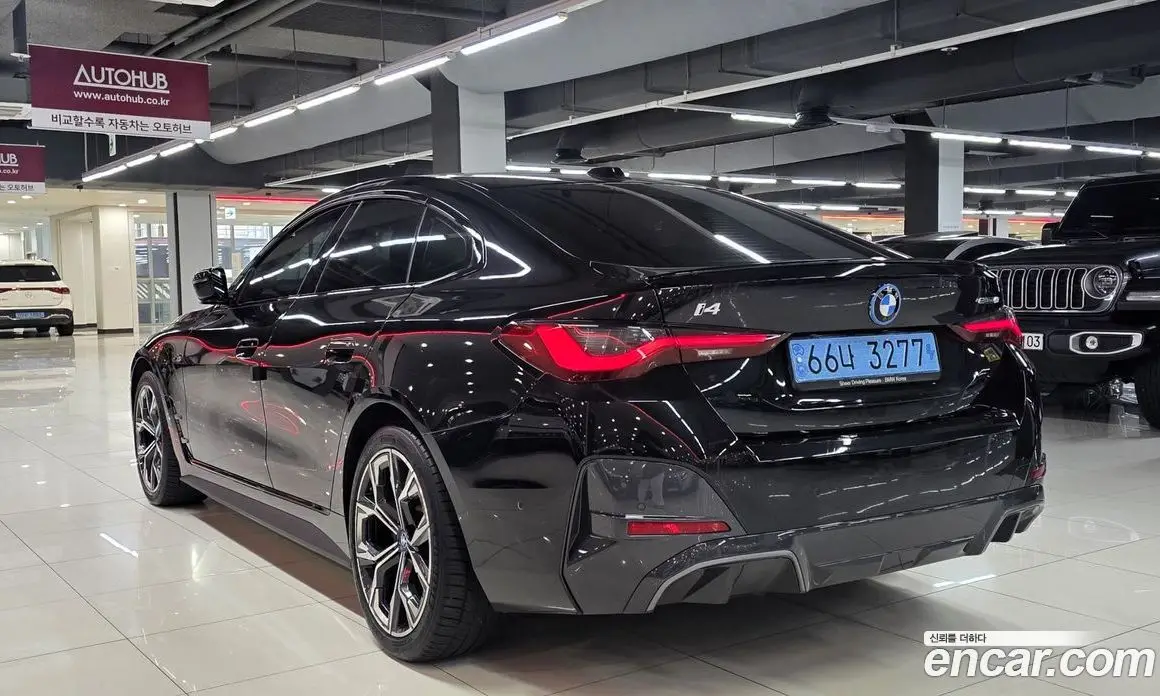 BMW i4 2023 автомат (гидро), фото 7