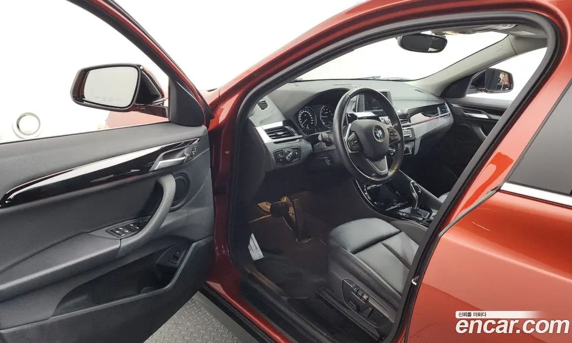 BMW X2 2020 2.0 автомат (гидро), фото 13