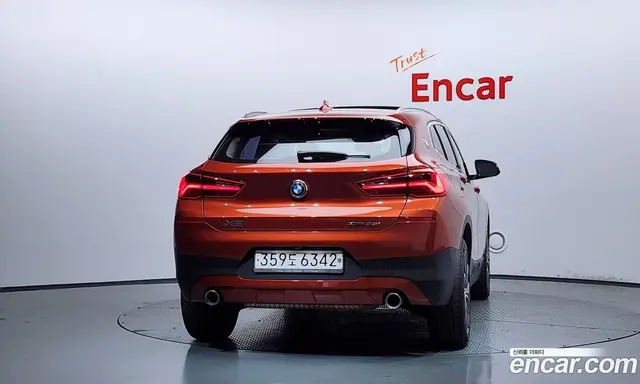 BMW X2 2020 2.0 автомат (гидро), миниатюра 4