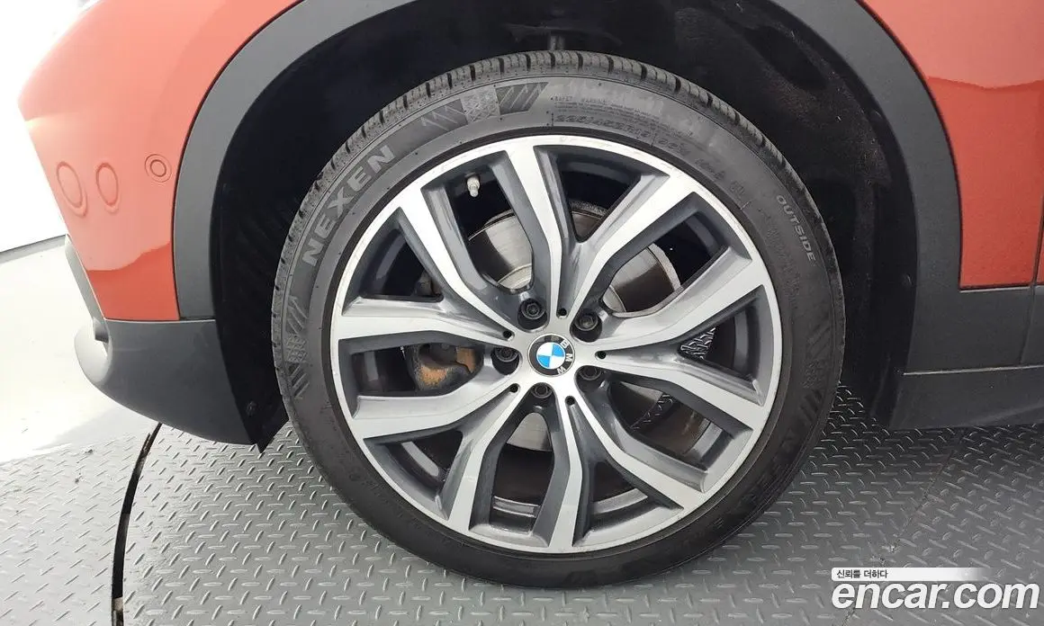 BMW X2 2020 2.0 автомат (гидро), фото 5