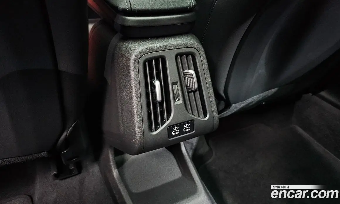 BMW X2 2025 2.0 автомат (гидро), фото 32