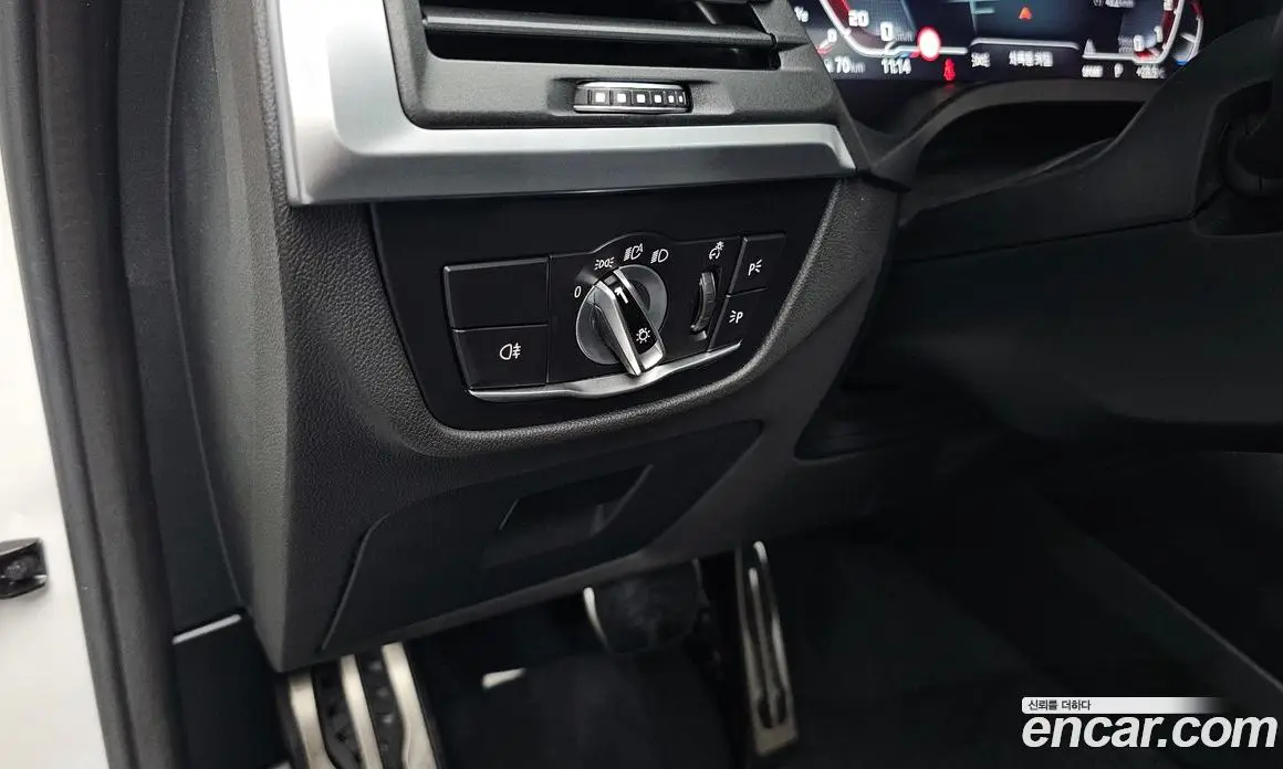 BMW X4 2023 3.0 автомат (гидро), фото 30