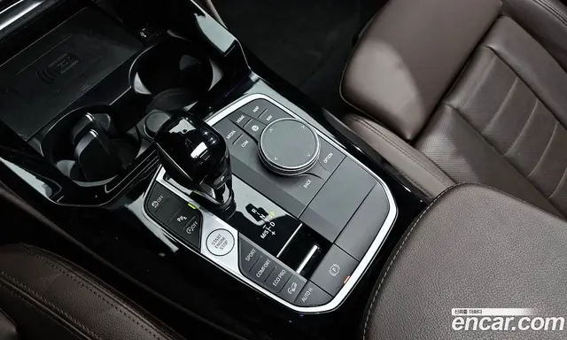 BMW X4 2023 2.0 автомат (гидро), миниатюра 12