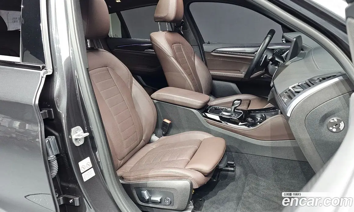 BMW X4 2023 2.0 автомат (гидро), фото 17