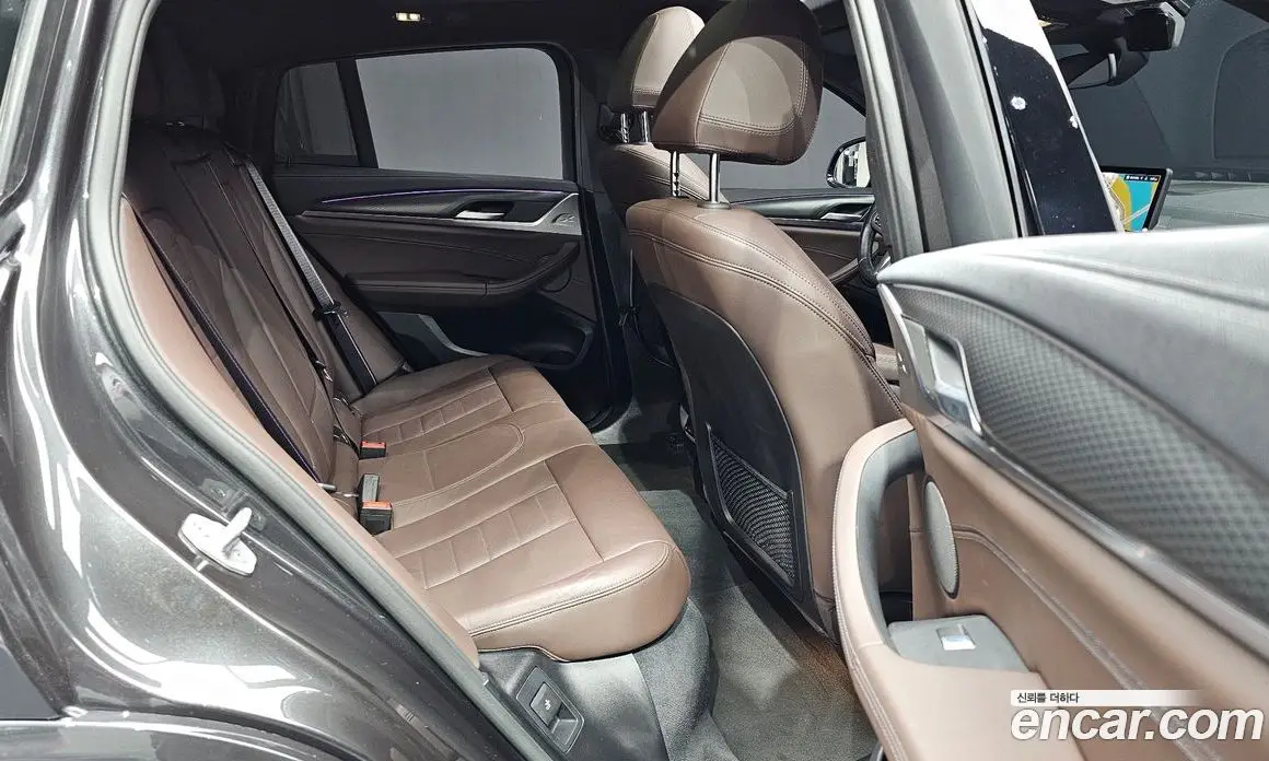 BMW X4 2023 2.0 автомат (гидро), фото 18