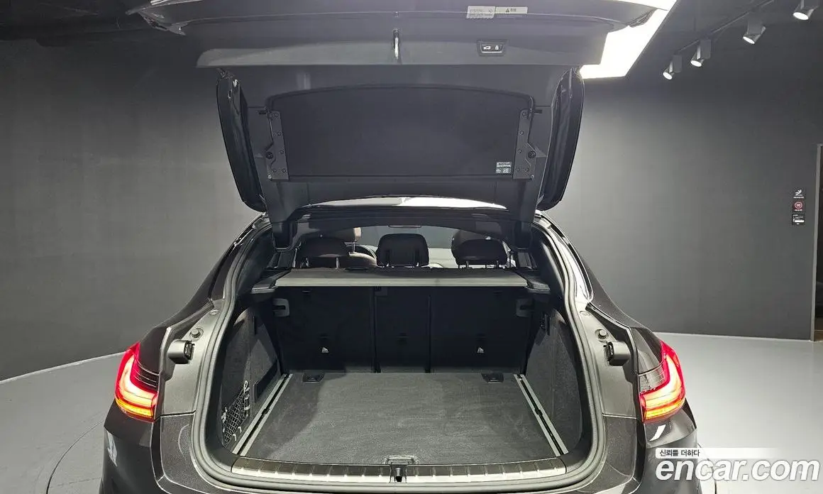 BMW X4 2023 2.0 автомат (гидро), фото 26