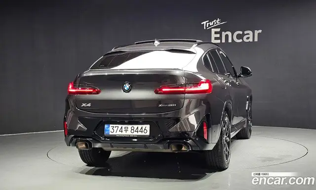 BMW X4 2023 2.0 автомат (гидро), миниатюра 4