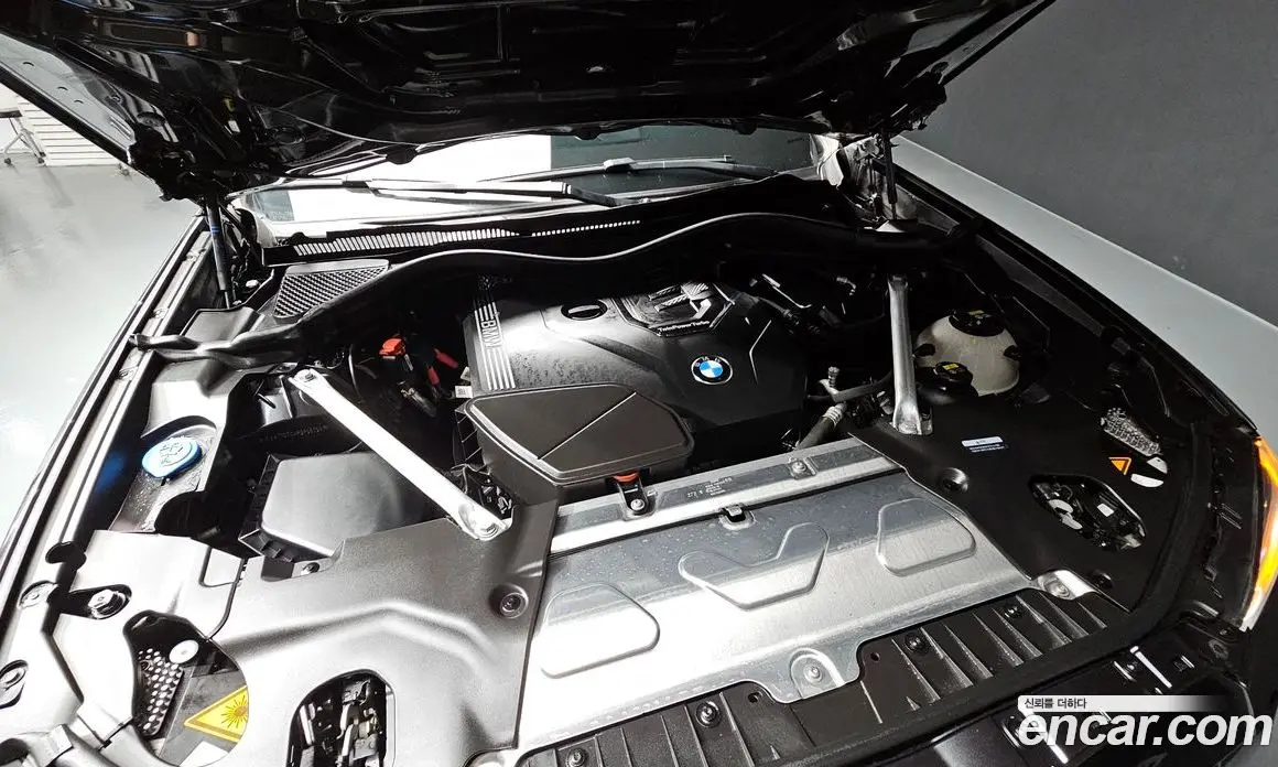 BMW X4 2023 2.0 автомат (гидро), фото 6