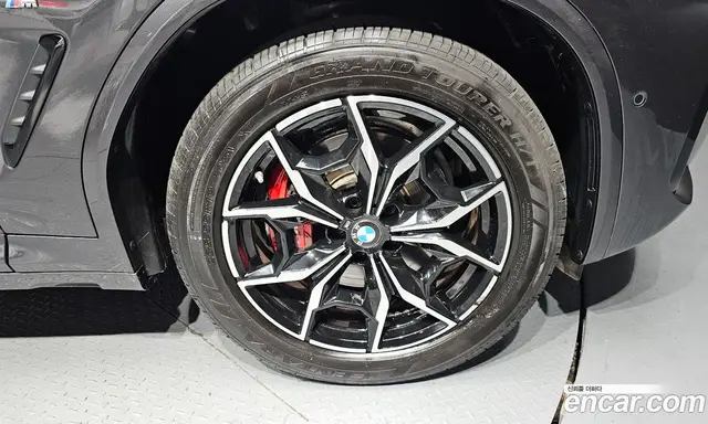 BMW X4 2023 2.0 автомат (гидро), миниатюра 7