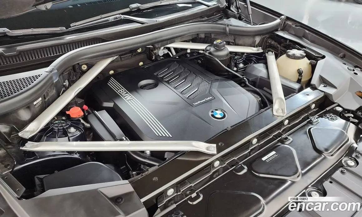 BMW X6 2021 3.0 автомат (гидро), фото 6 BMW X6 2021 3.0 автомат (гидро), фото 6