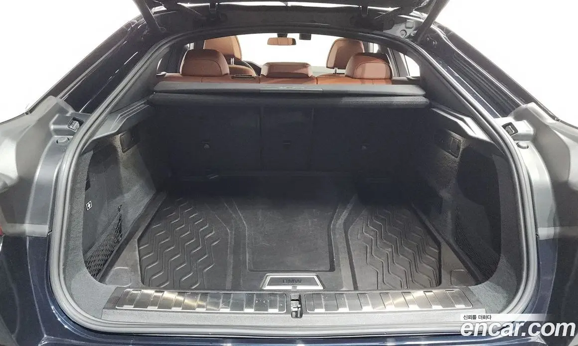 BMW X6 2023 4.4 автомат (гидро), фото 20