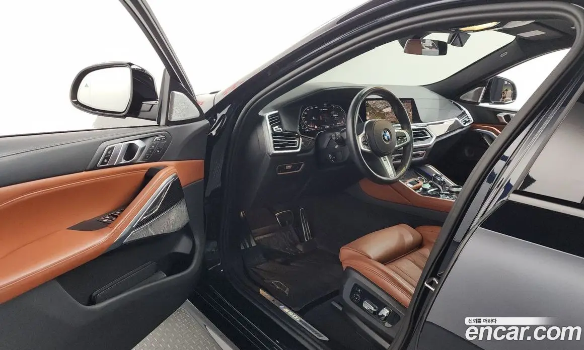 BMW X6 2023 4.4 автомат (гидро), фото 10