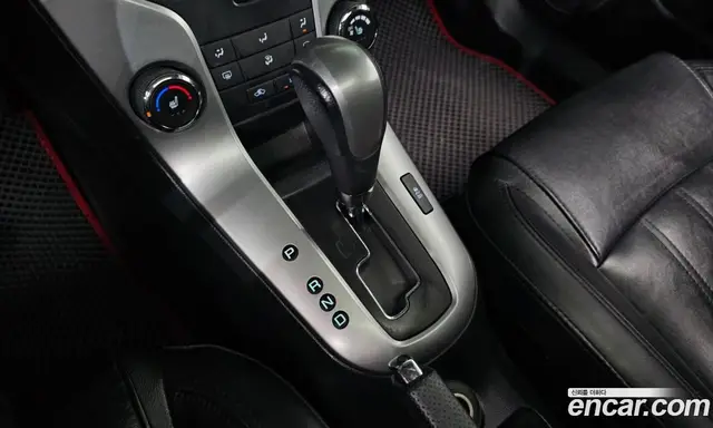 Chevrolet Cruze 2012 1.8 автомат (гидро), миниатюра 12