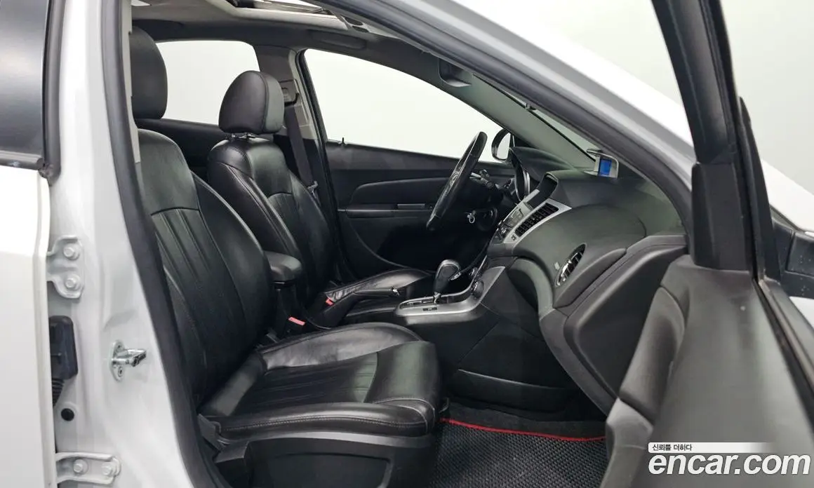 Chevrolet Cruze 2012 1.8 автомат (гидро), фото 16 Chevrolet Cruze 2012 1.8 автомат (гидро), фото 16